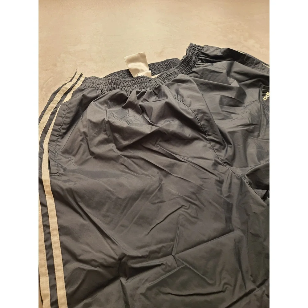 Adidas Vintage Wind Pants Gray White Stripe Track‎ Pants Men's XL  Nylon